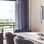 A Gaivota Ria Formosa Waterfront Lux With Pool, Olhao, Algarve Apartman *