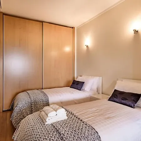 A Gaivota Ria Formosa Waterfront Lux With Pool, Olhao, Algarve *