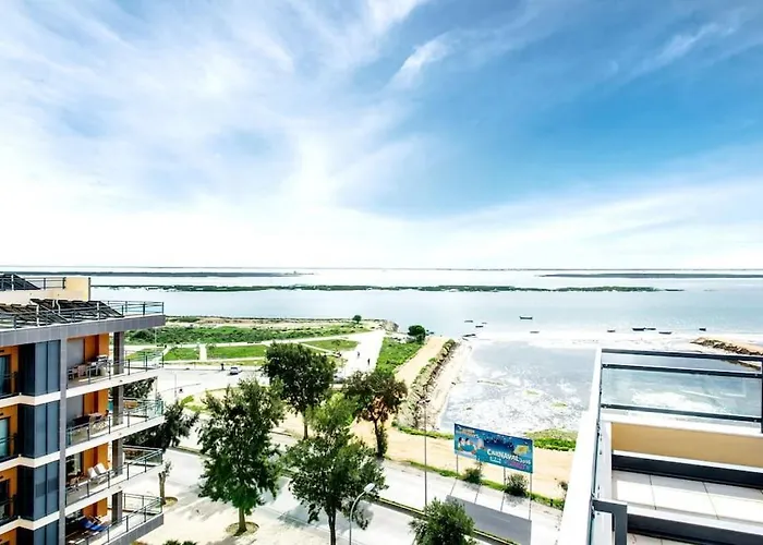 A Gaivota Ria Formosa Waterfront Lux With Pool, Olhao, Algarve Daire *