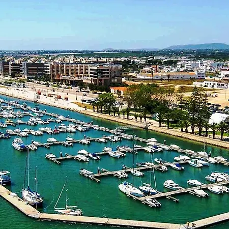 アパート A Gaivota Ria Formosa Waterfront Lux With Pool, Olhao, Algarve オリョン